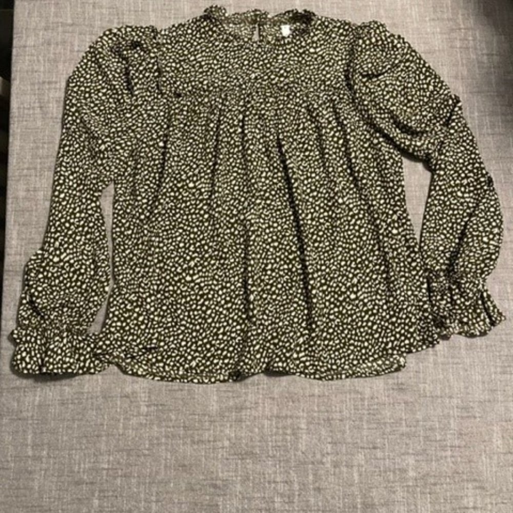 NWT - Olive Green Cheetah Print Long Sleeve Blouse, Sz. M